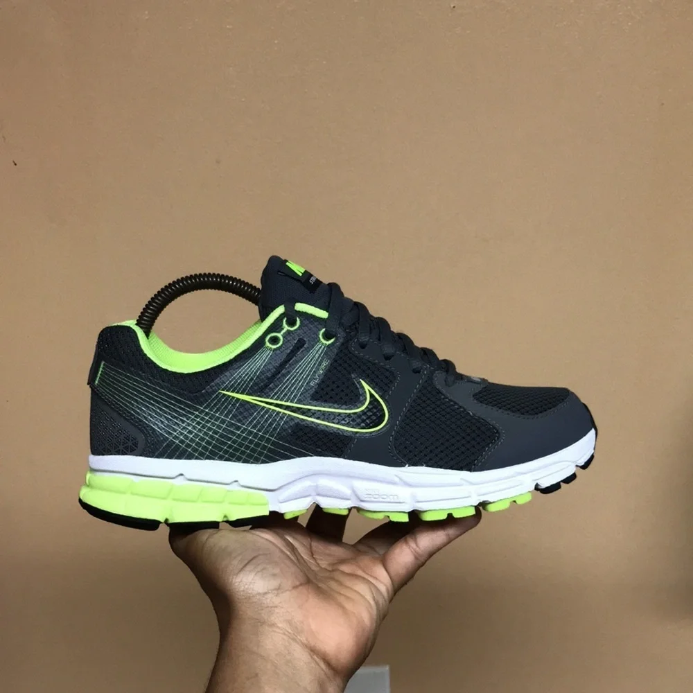 Nike Zoom Structure Plus 15 “Gray Volt”